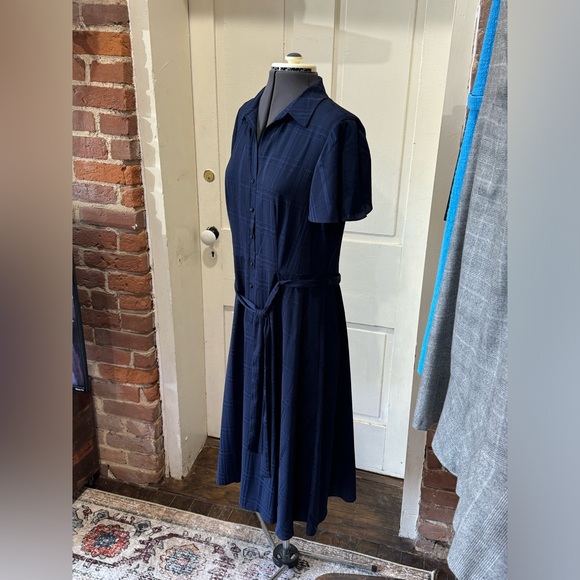 London Times by Chico’s Flutter Sleeve Solid Navy Dress - Picture 4 of 13